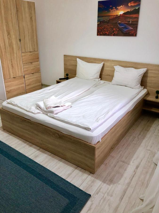 City Break Maya Apartment Oradea Extérieur photo